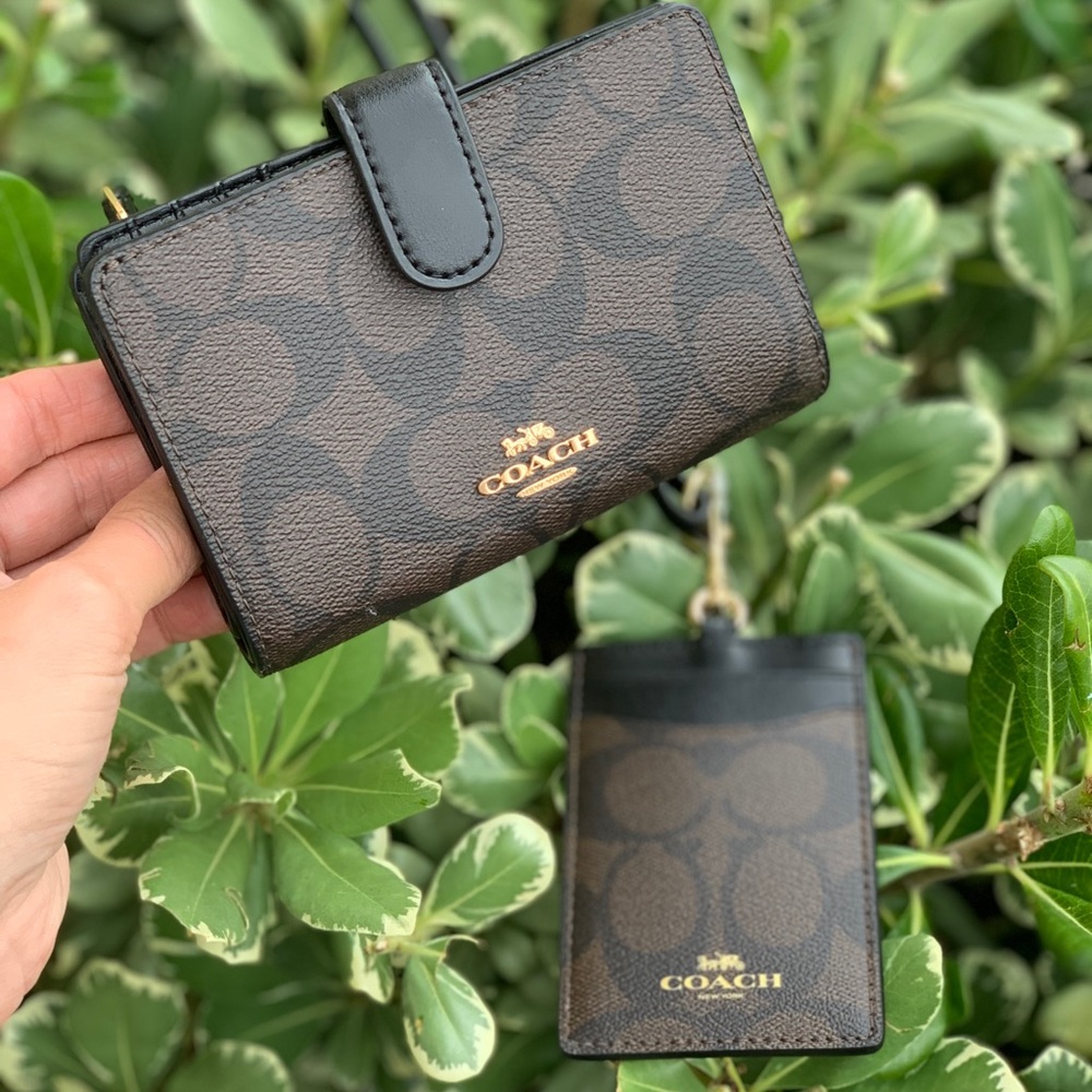 COACH Signature Mia Shoulder / Crossbody Bag Set - Picture 5 of 8